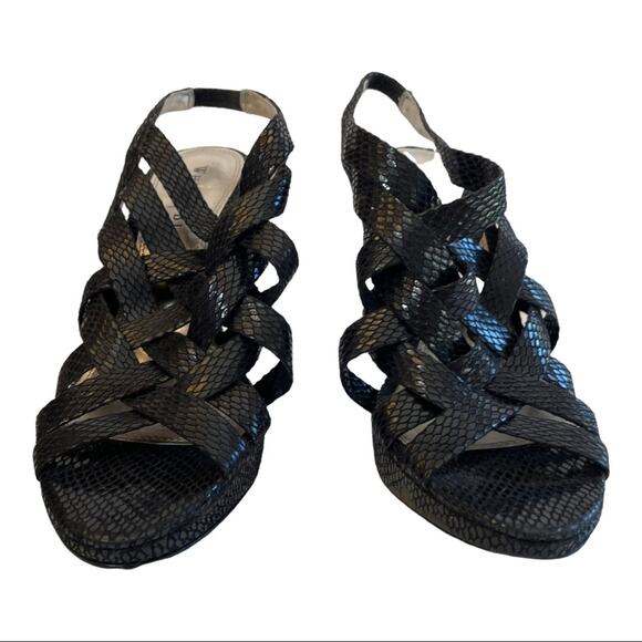 White House Black Market WHBM Zoe Black Strappy Heel 8 - Picture 3 of 8